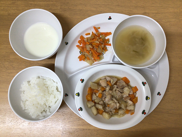 鶏と野菜の煮物