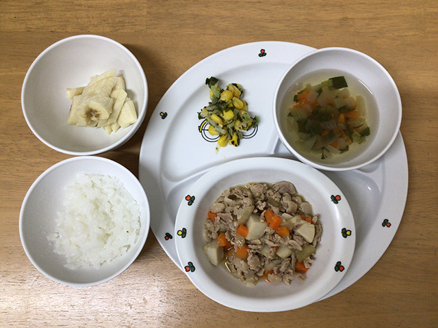 豚肉と野菜の煮物