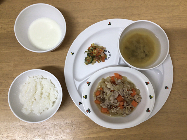 根菜と豚肉の炒り煮