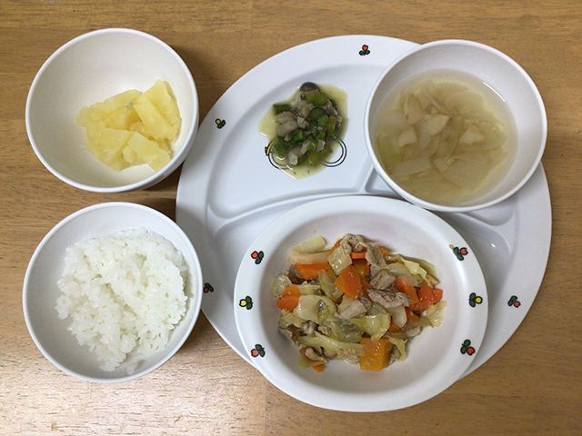 豚肉と野菜の蒸し焼き