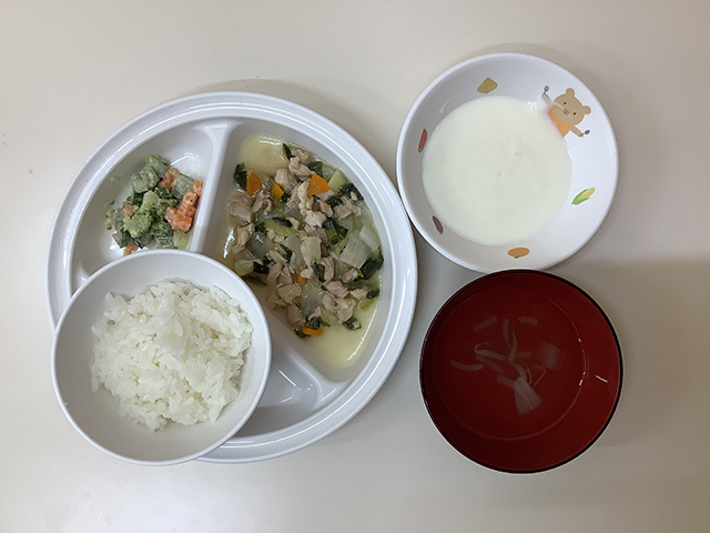 鶏と野菜の煮物